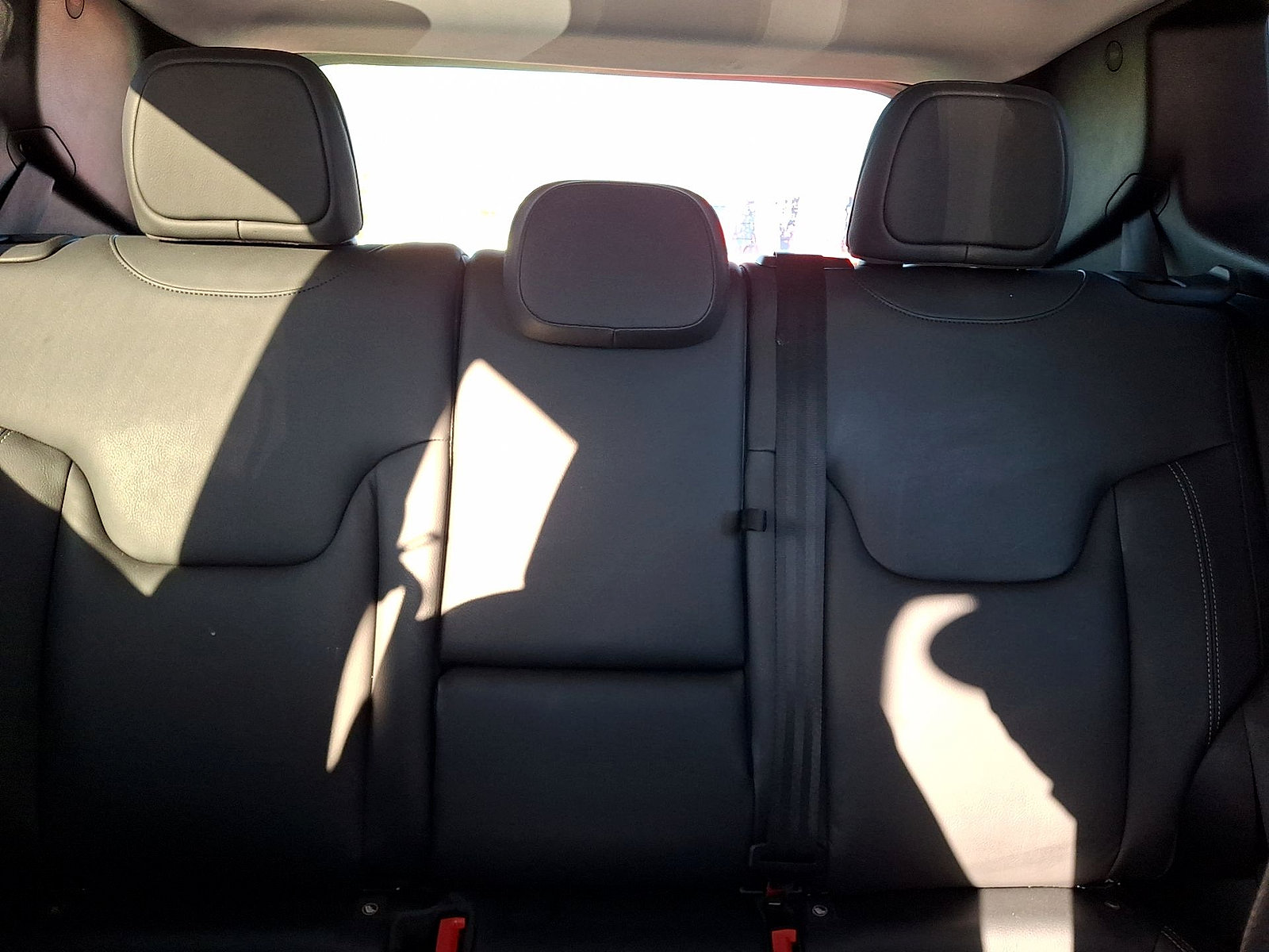 Used 2022 Jeep Renegade Limited AWD/4WD image 13