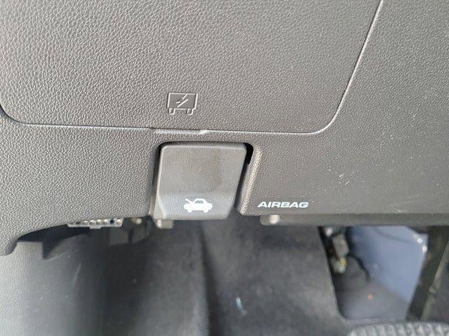 Used 2024 Buick Encore GX Preferred FWD image 15