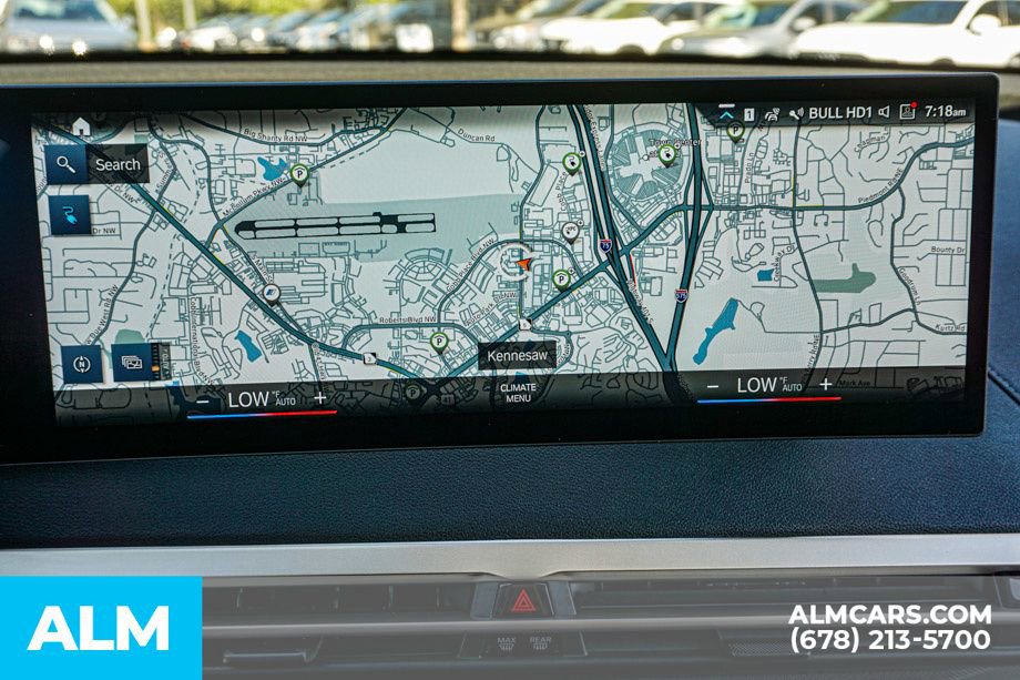 Used 2022 BMW iX xDrive50 w/ Dynamic Handling Package image 37