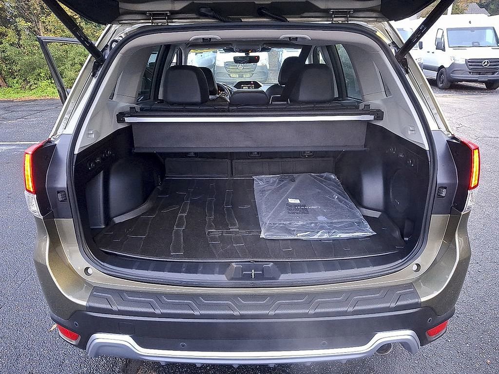 Used 2022 Subaru Forester Touring w/ Popular Package #2 AWD/4WD image 29