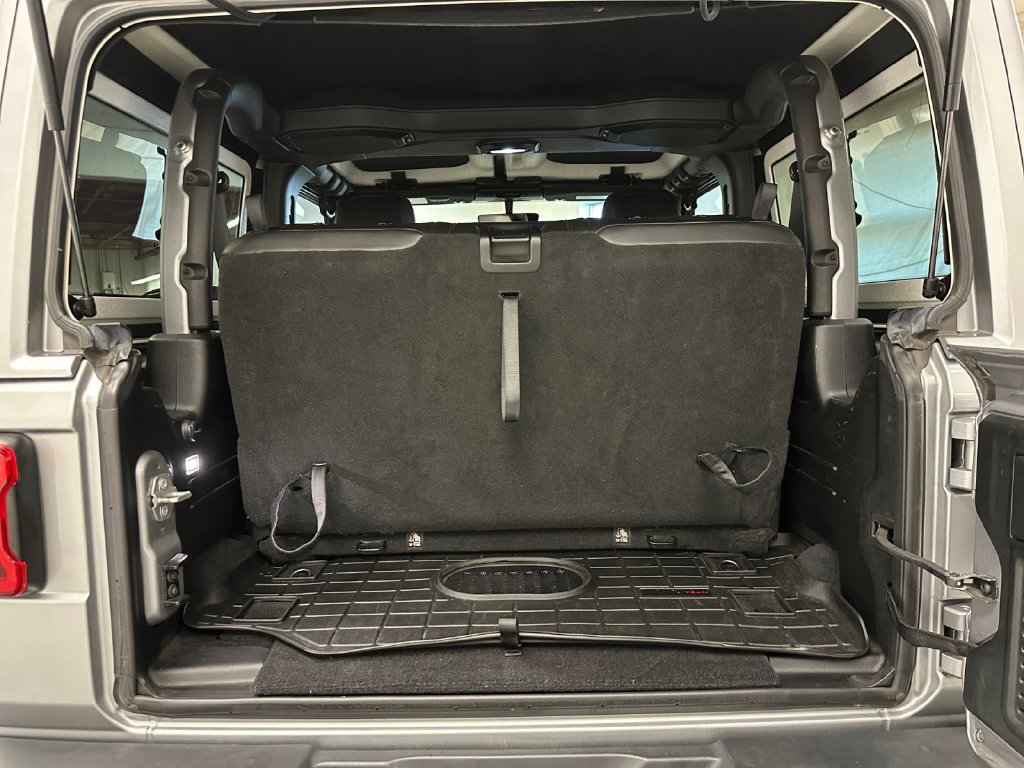 Used 2018 Jeep Wrangler Rubicon AWD/4WD image 19