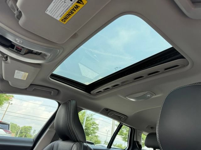 Used 2018 Volvo V60 T5 Dynamic FWD image 20