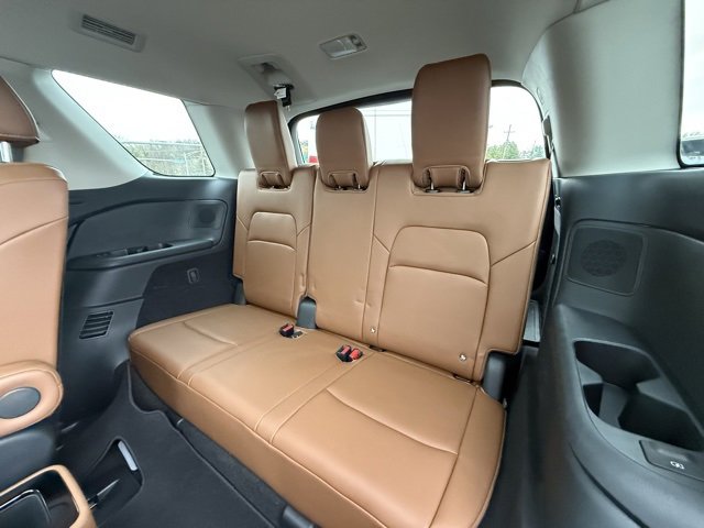 Certified 2023 Nissan Pathfinder Platinum image 18