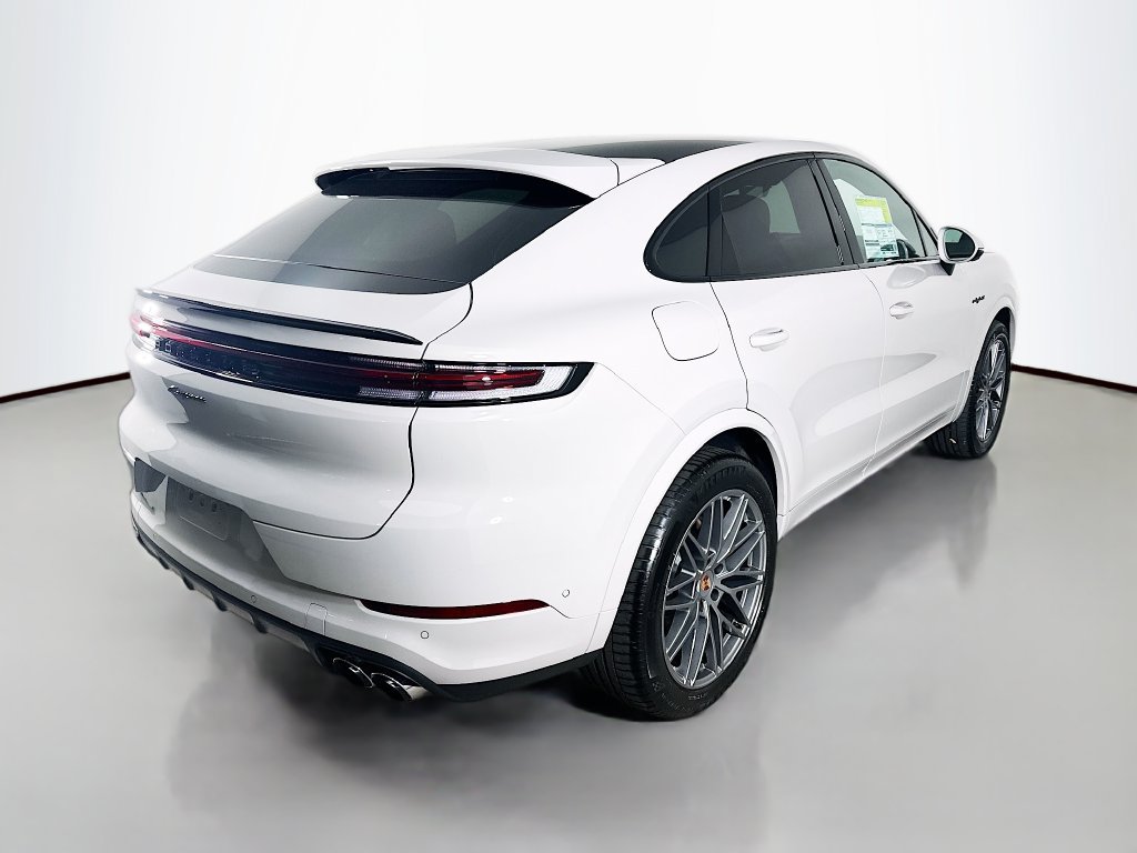 New 2026 Porsche Cayenne E-Hybrid Coupe AWD/4WD image 9