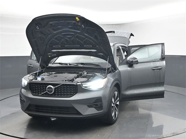 New 2026 Volvo XC40 B5 Ultra w/ Climate Package image 54