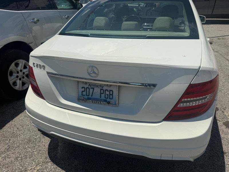 Used 2012 Mercedes-Benz C 250 Sedan image 8