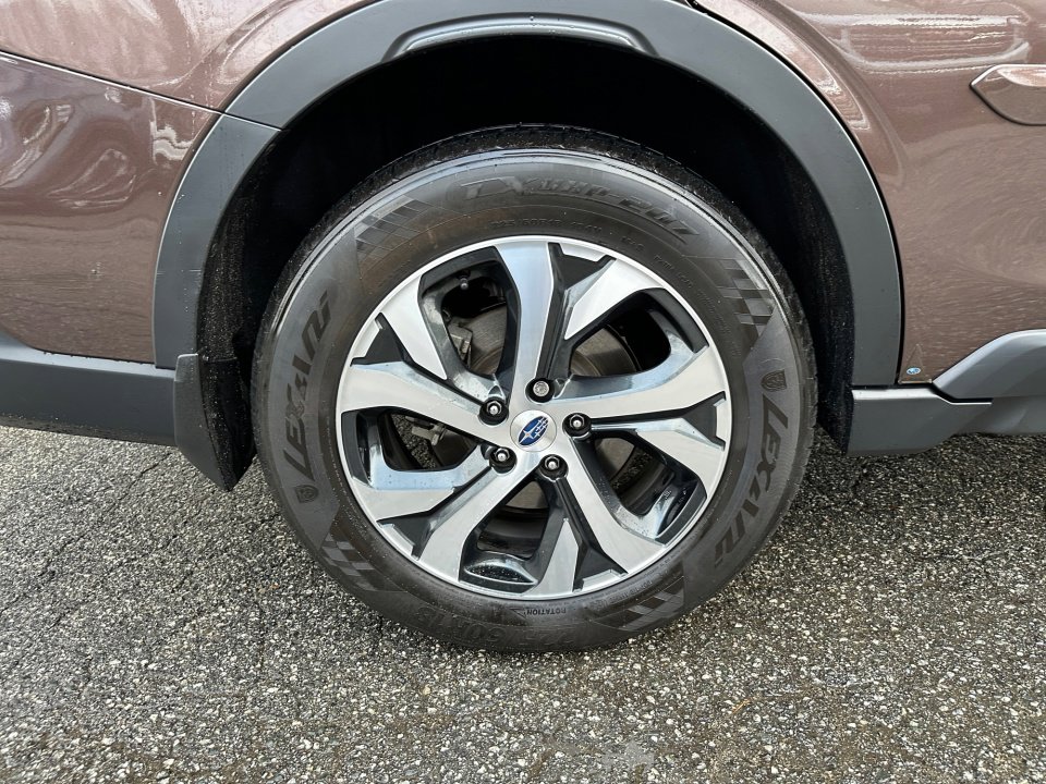 Used 2022 Subaru Outback Touring XT image 27