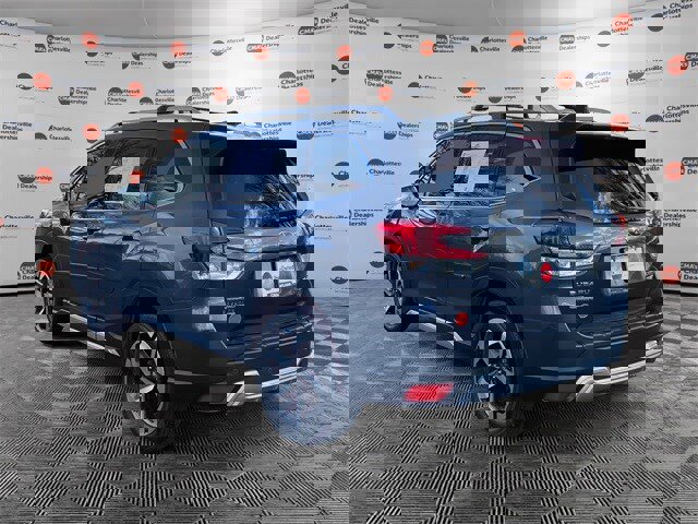 Used 2024 Subaru Forester Touring w/ Convenience Package image 3