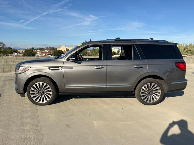 Used 2021 Lincoln Navigator Reserve w/ Luxury Package image 4