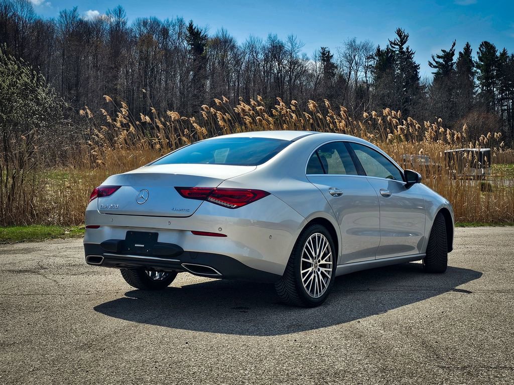 Used 2023 Mercedes-Benz CLA 250 4MATIC image 3