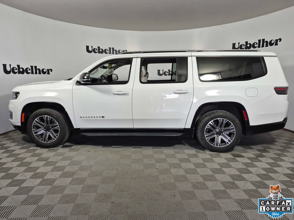 Used 2023 Jeep Wagoneer L Series II AWD/4WD image 4
