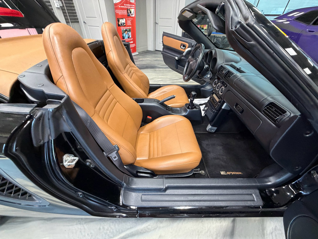 Used 2001 Toyota MR2 RWD image 34