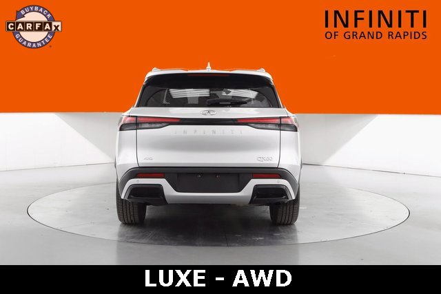 Used 2023 INFINITI QX60 Luxe image 4