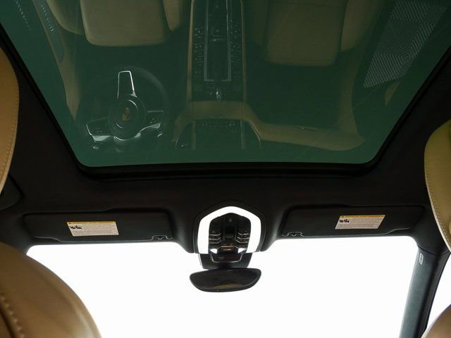 Used 2017 Porsche Macan S image 21