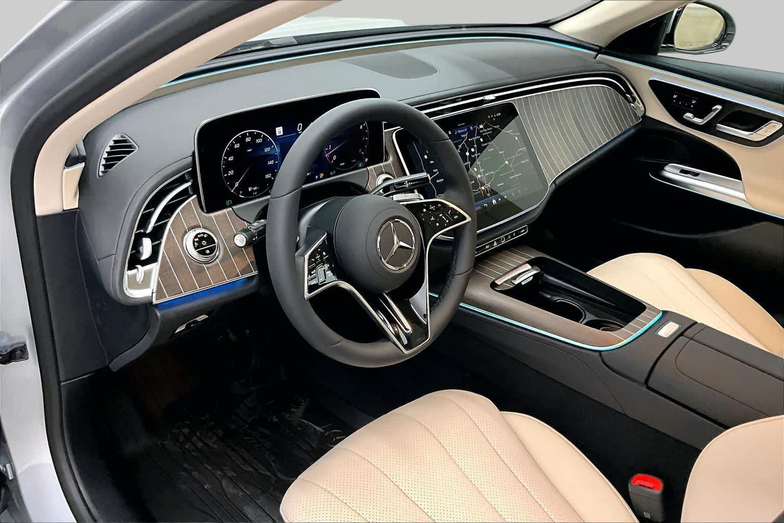 New 2026 Mercedes-Benz E 350 4MATIC Sedan image 8