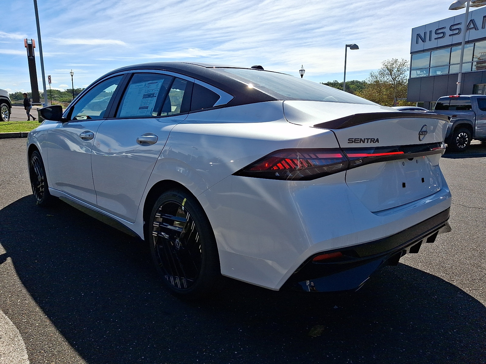 New 2027 Nissan Sentra SR w/ SR All Weather Package FWD image 4