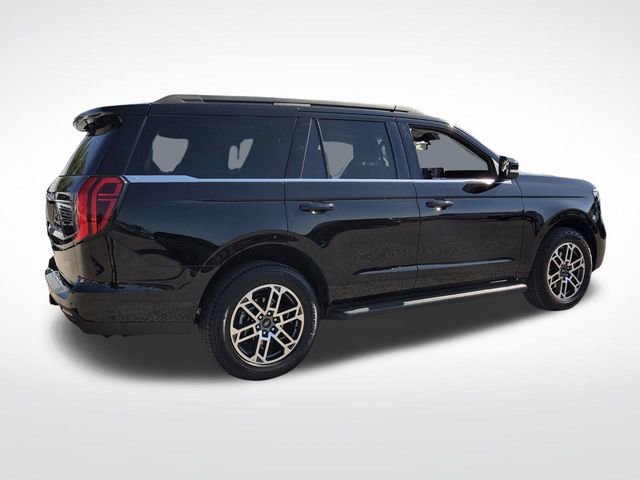 Certified 2025 Ford Expedition Active image 9