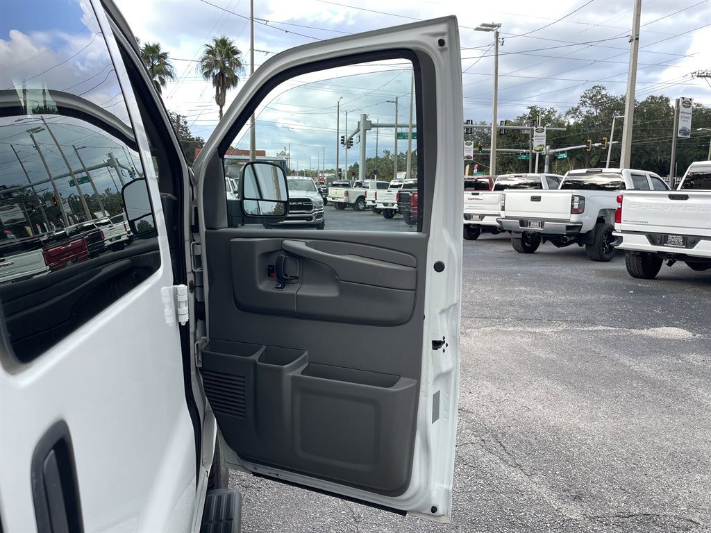 Used 2012 Chevrolet Express 3500 LT w/ LT Preferred Equipment Group RWD image 21