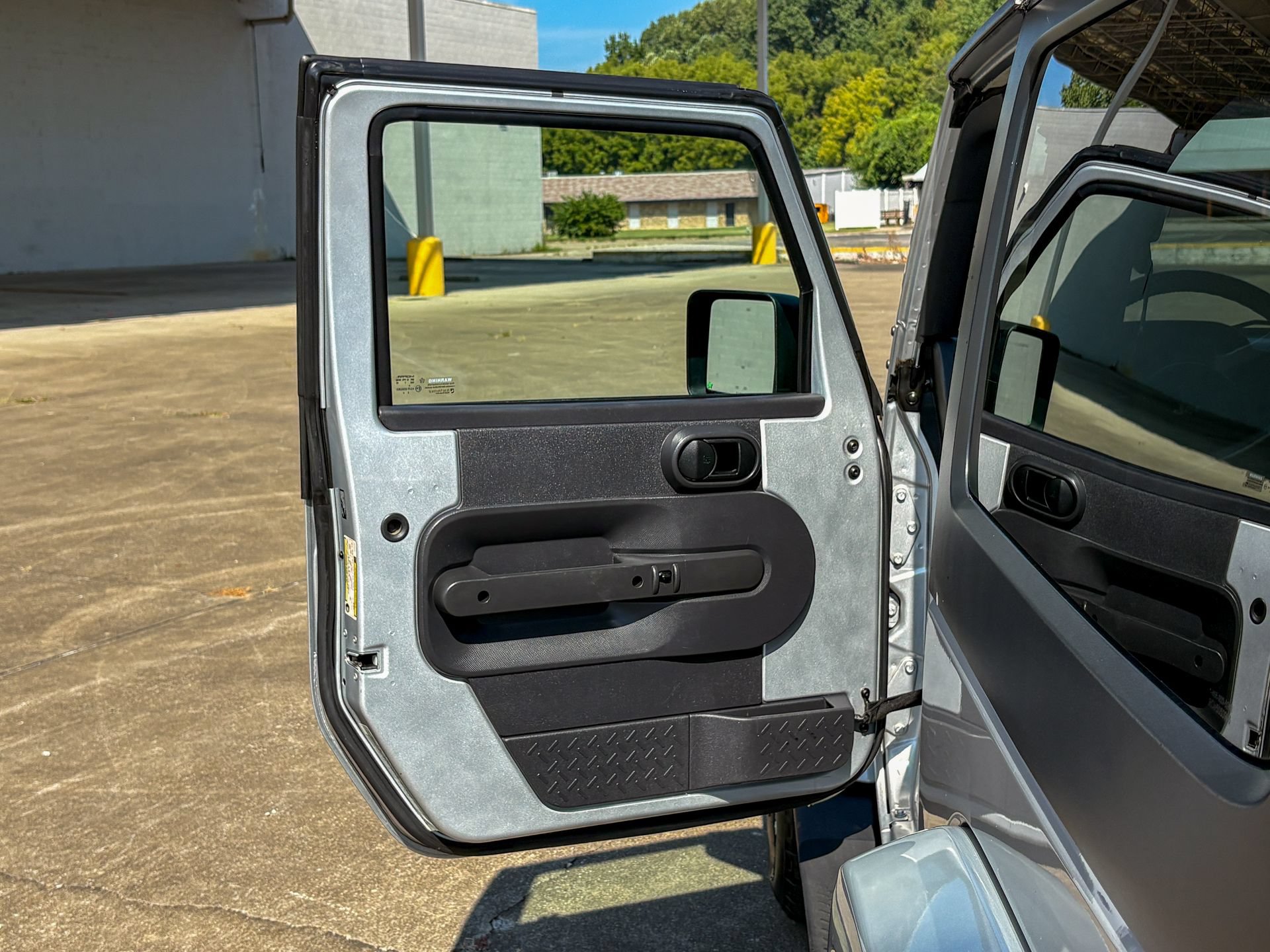 Used 2008 Jeep Wrangler Sahara w/ PWR Convenience Group AWD/4WD image 12
