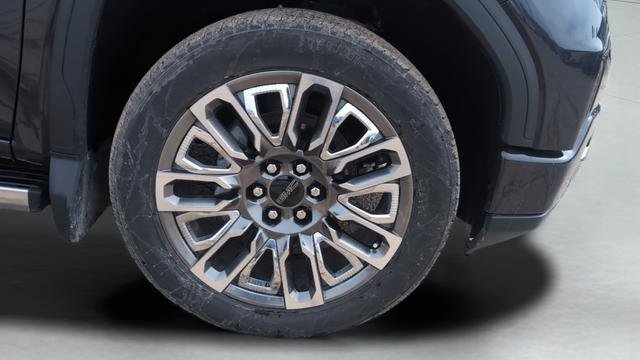 Used 2025 GMC Sierra 1500 Denali Ultimate image 17