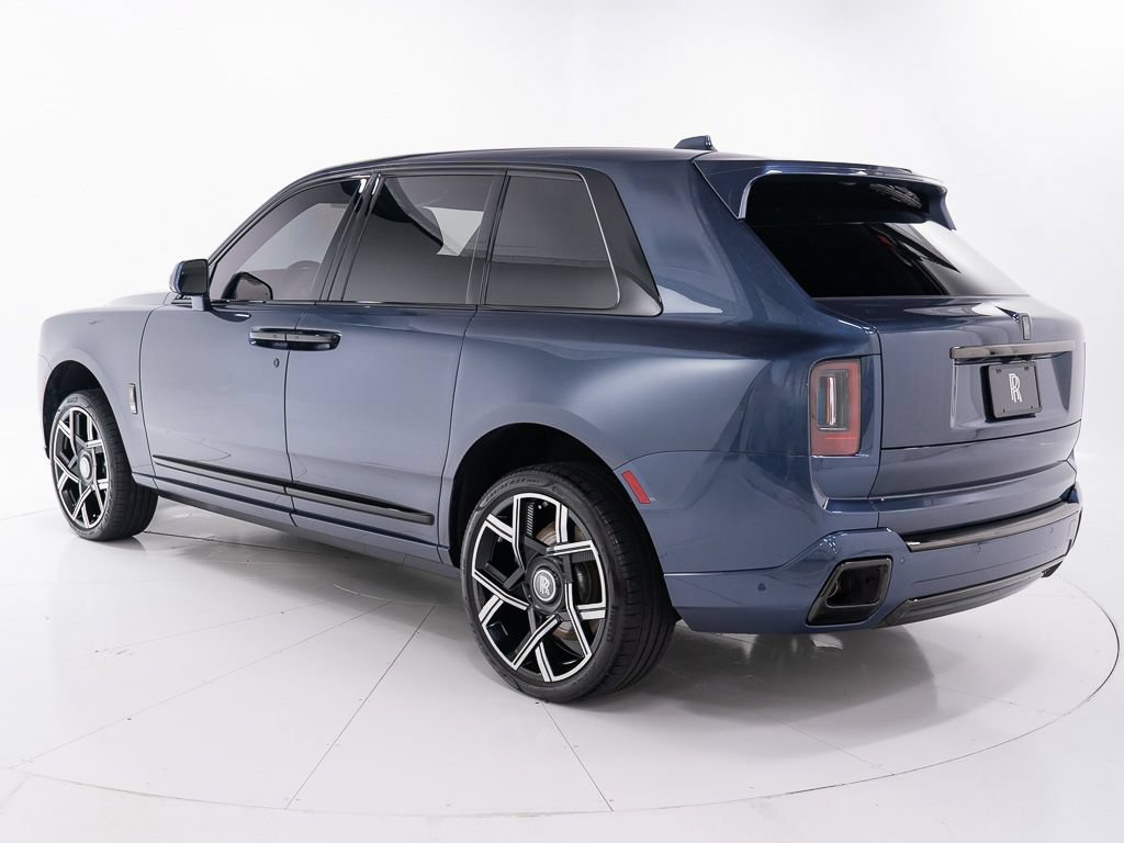 Certified 2025 Rolls-Royce Cullinan Black Badge AWD/4WD image 3