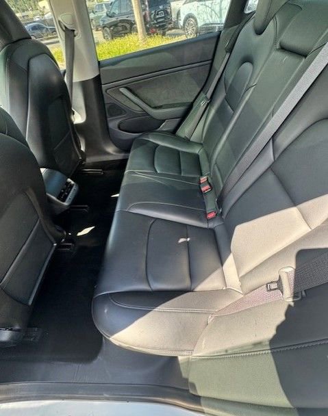 Used 2019 Tesla Model 3 Long Range image 12