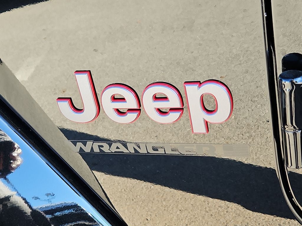 New 2026 Jeep Wrangler Unlimited Rubicon AWD/4WD image 15