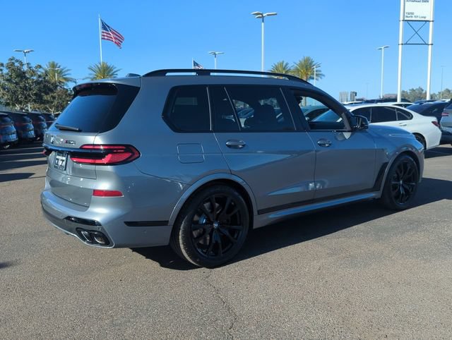 Used 2026 BMW X7 M60i AWD/4WD image 6