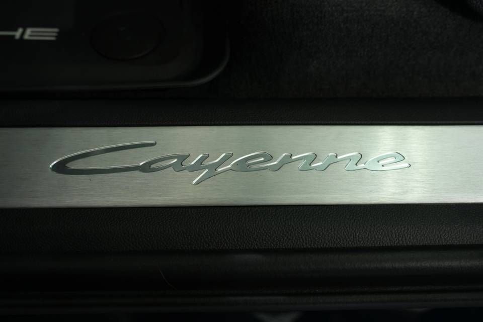 New 2026 Porsche Cayenne Coupe image 32