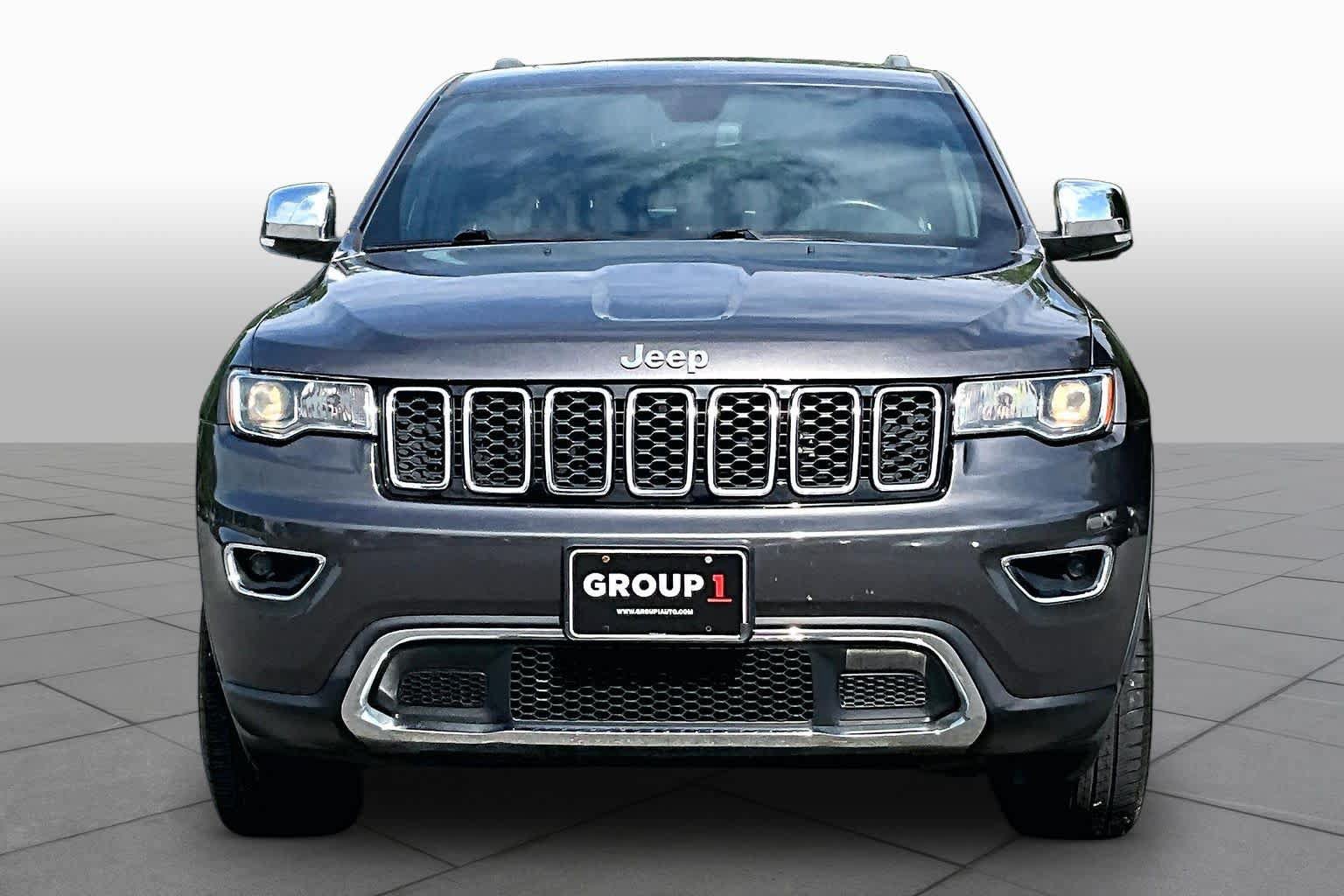 Used 2019 Jeep Grand Cherokee Limited AWD/4WD image 4