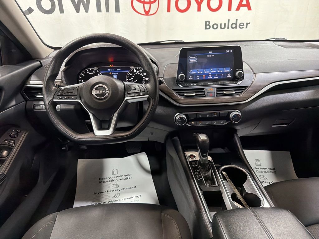 Used 2024 Nissan Altima 2.5 SV image 24