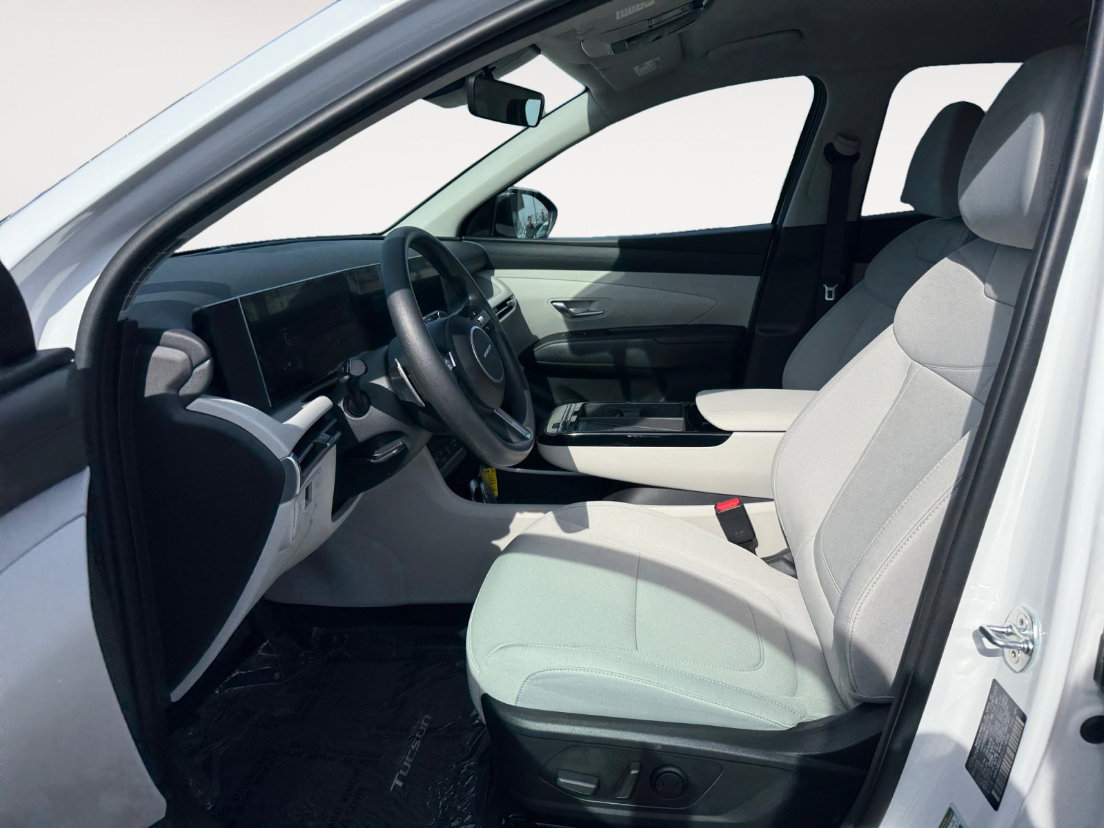 Certified 2025 Hyundai Tucson SEL image 10