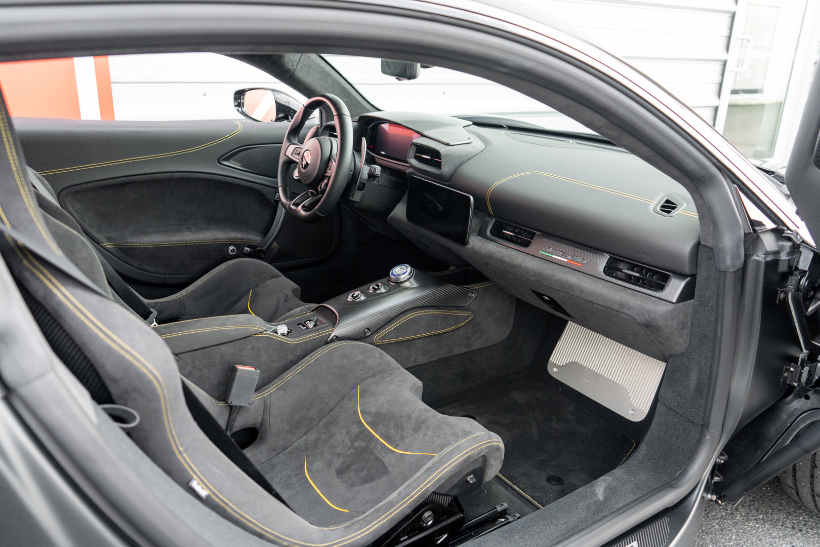 Used 2022 Maserati MC20 Coupe RWD image 29