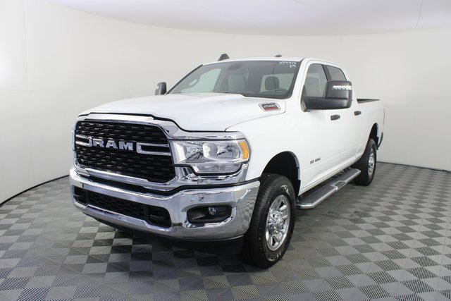 Used 2024 RAM 2500 Big Horn w/ Bed Utility Group image 20
