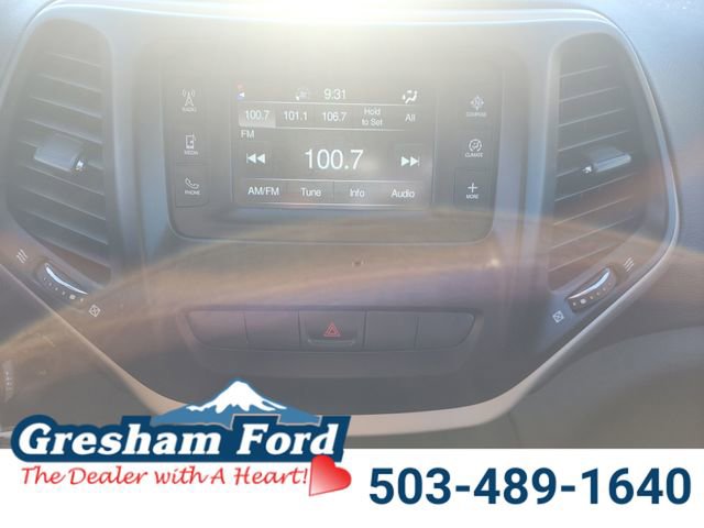 Used 2015 Jeep Cherokee Latitude image 22