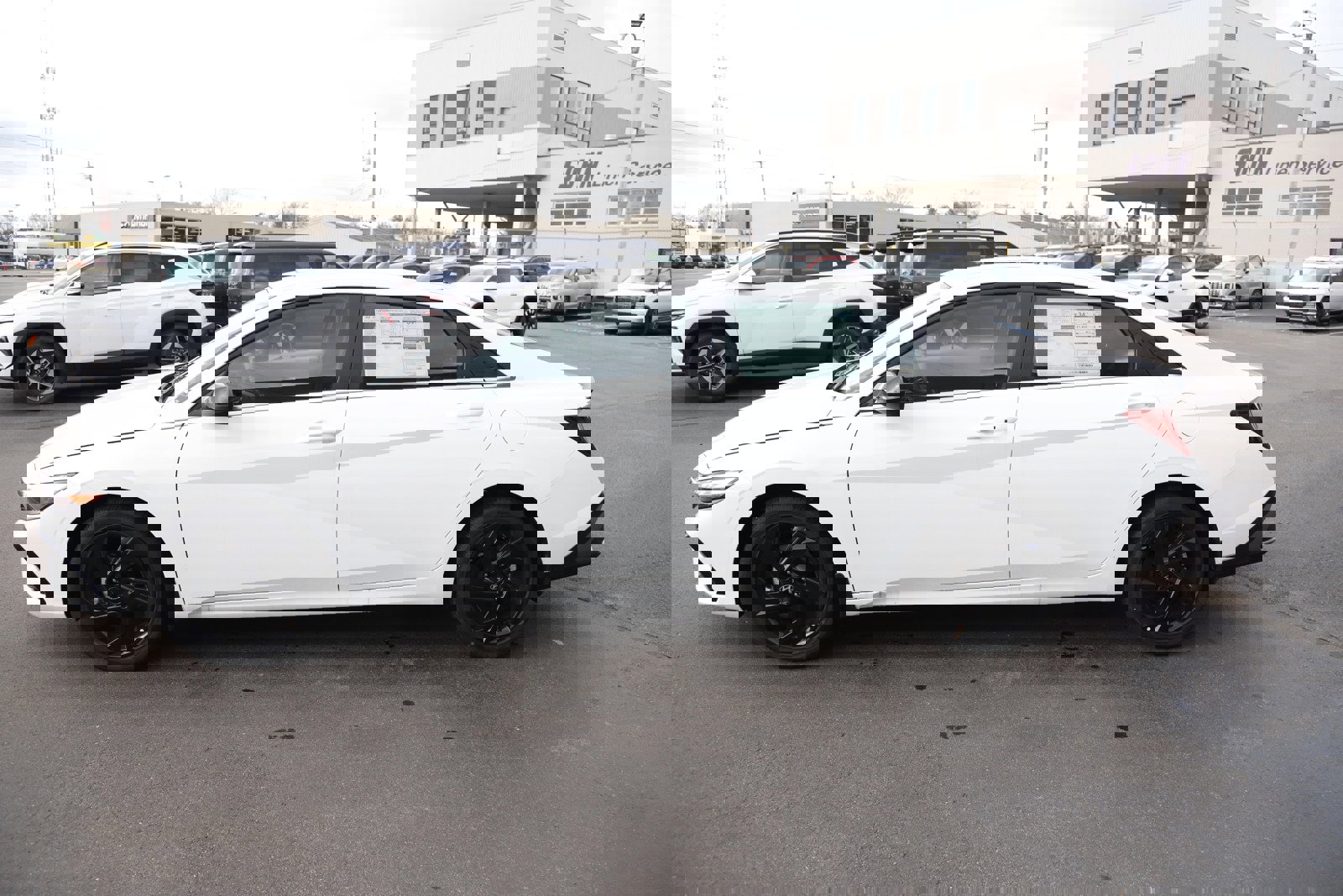 New 2026 Hyundai Elantra SEL Sport Premium image 7