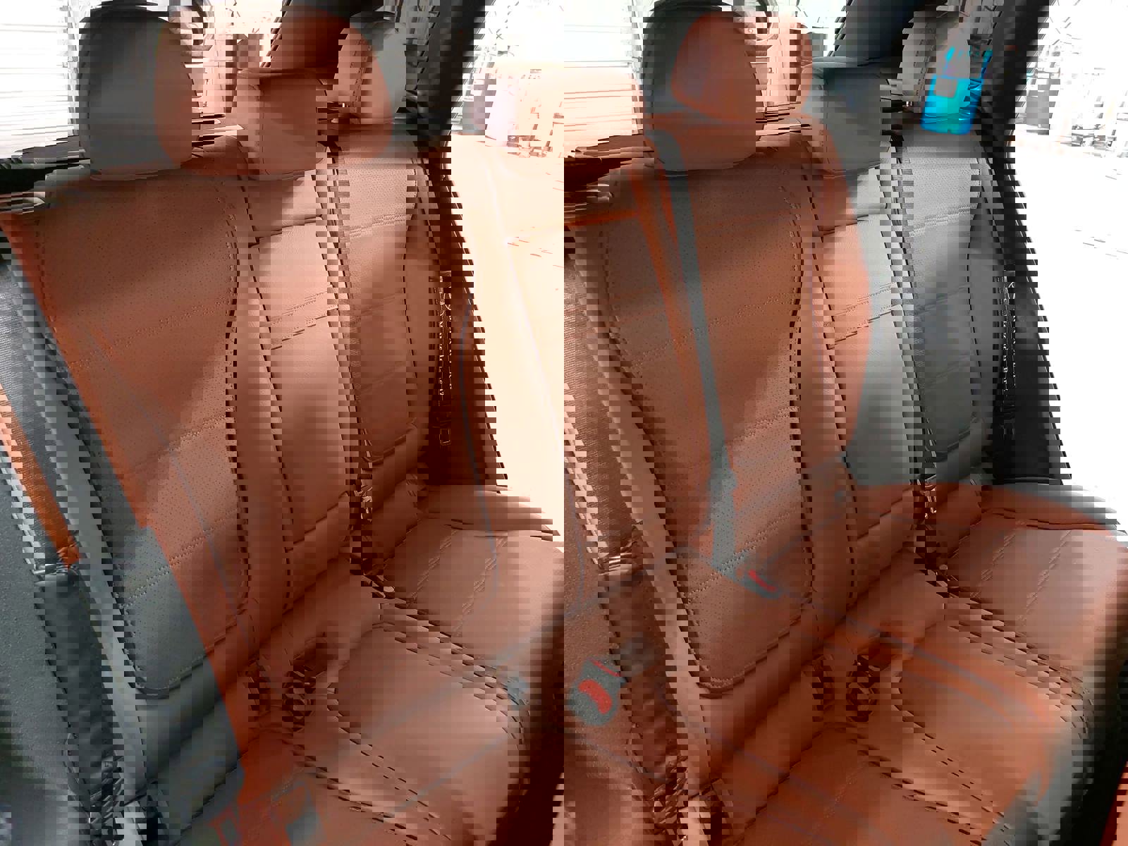 Used 2023 Mercedes-Benz GLC 300 GLC 300 image 12