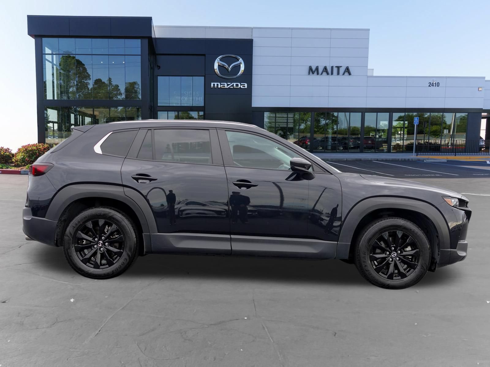Used 2025 MAZDA CX-50 AWD 2.5 S w/ Premium Package image 2