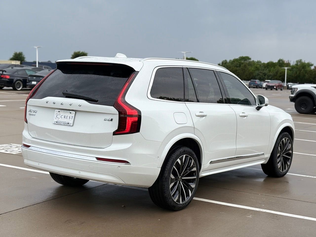 New 2026 Volvo XC90 B6 Plus w/ Protection Package Premier AWD/4WD image 5