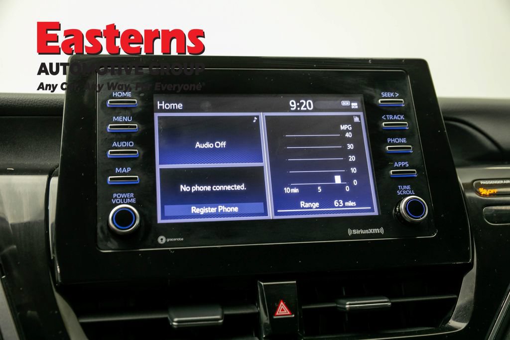 Used 2024 Toyota Camry SE w/ Cold Weather Package FWD image 19