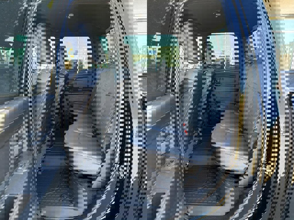 New 2026 RAM 3500 Tradesman image 9