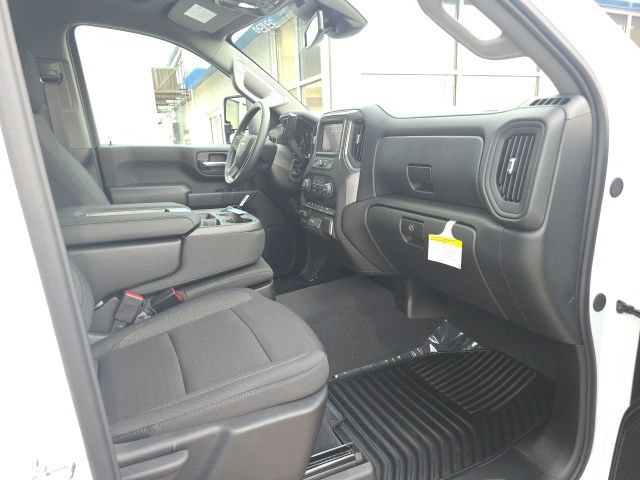 New 2026 Chevrolet Silverado 2500 Custom w/ Custom Value Package AWD/4WD image 5