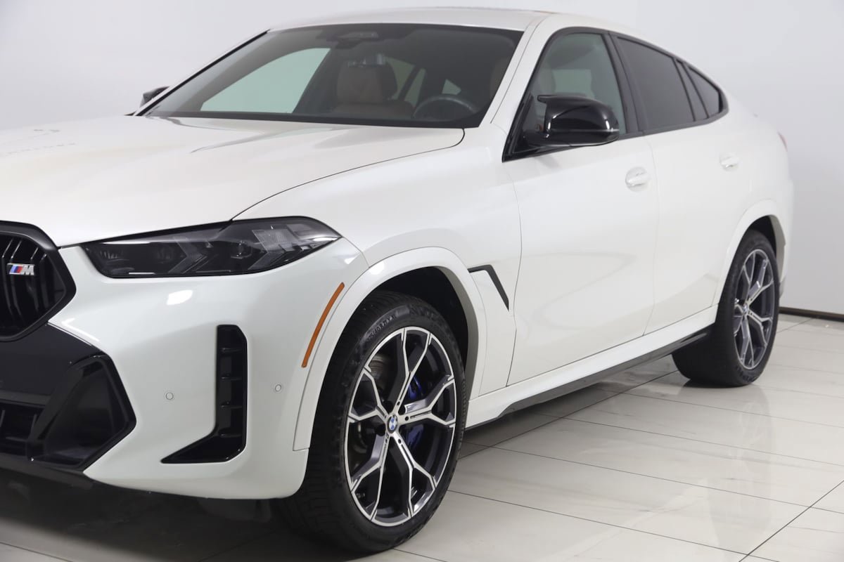 Used 2026 BMW X6 M60i AWD/4WD image 67