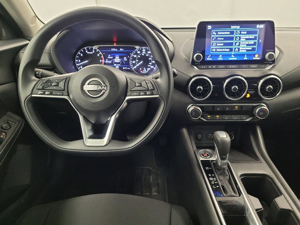 Used 2025 Nissan Sentra SV FWD image 22