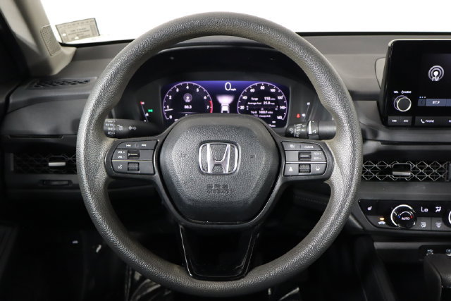 Used 2025 Honda Accord SE image 7