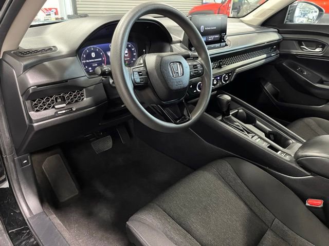 Used 2023 Honda Accord EX image 19