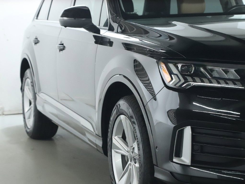 Used 2024 Audi Q7 2.0T Premium Plus AWD/4WD image 9