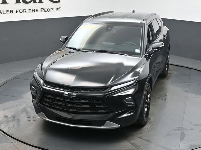 Used 2024 Chevrolet Blazer LT w/ LPO, Black Grille Bar Package image 46