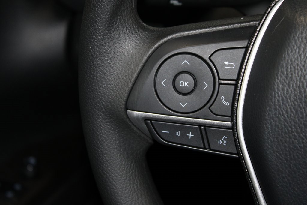 Used 2023 Toyota Camry LE image 20