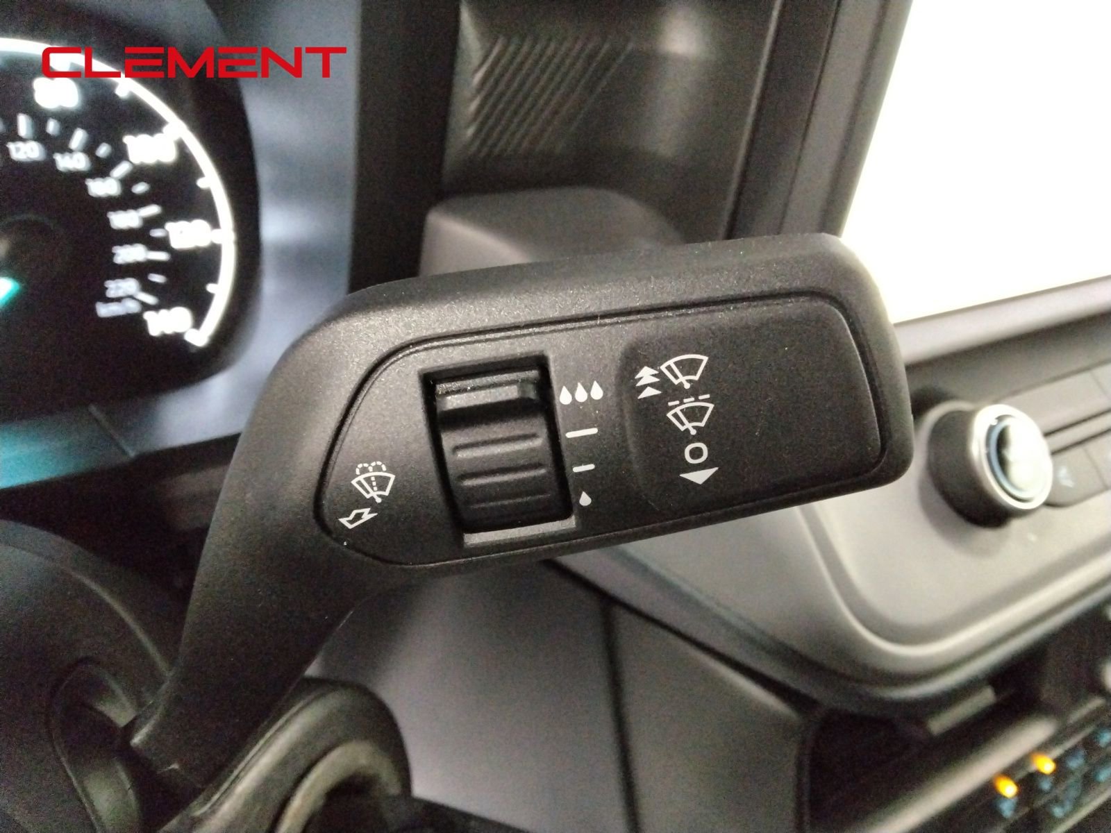 Used 2023 Ford Maverick XL image 15